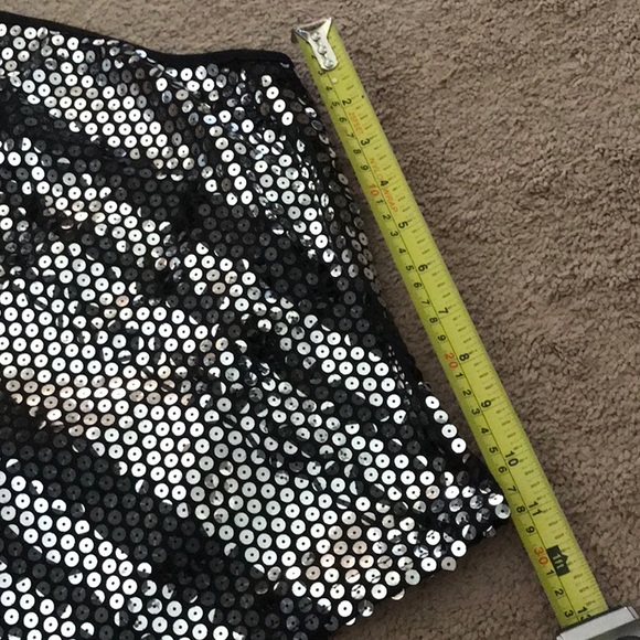 EXPRESS Sequins Top. Size S - Picture 2 of 8
